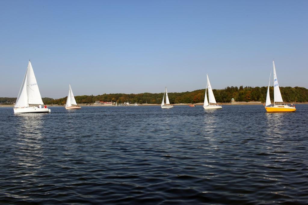 YCM Absegeln M&ouml;hnesee 2011